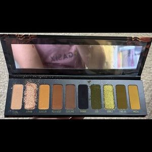 Melt Gemini eyeshadow palette